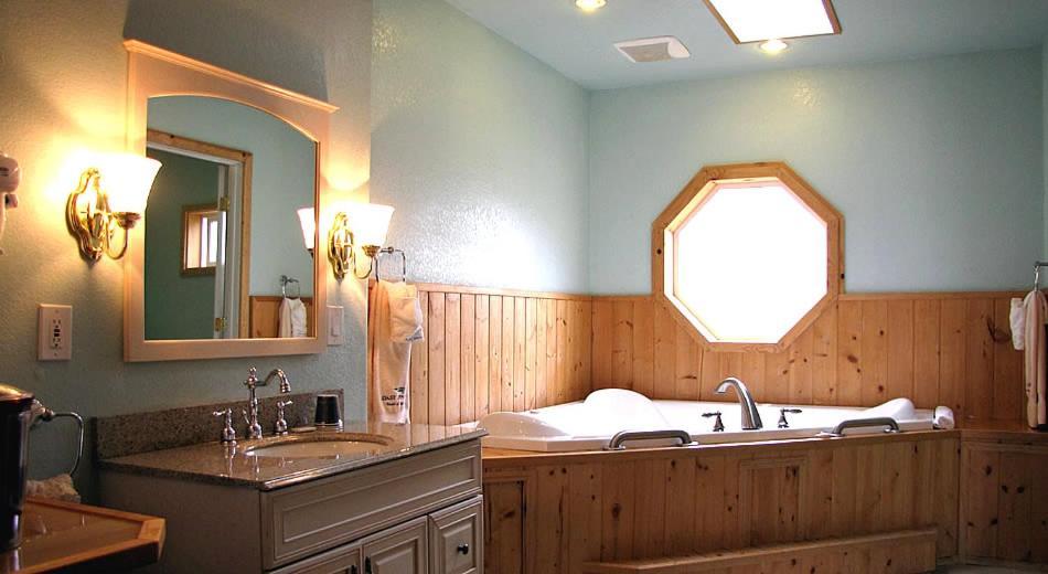Coast Inn And Spa Fort Bragg Zewnętrze zdjęcie