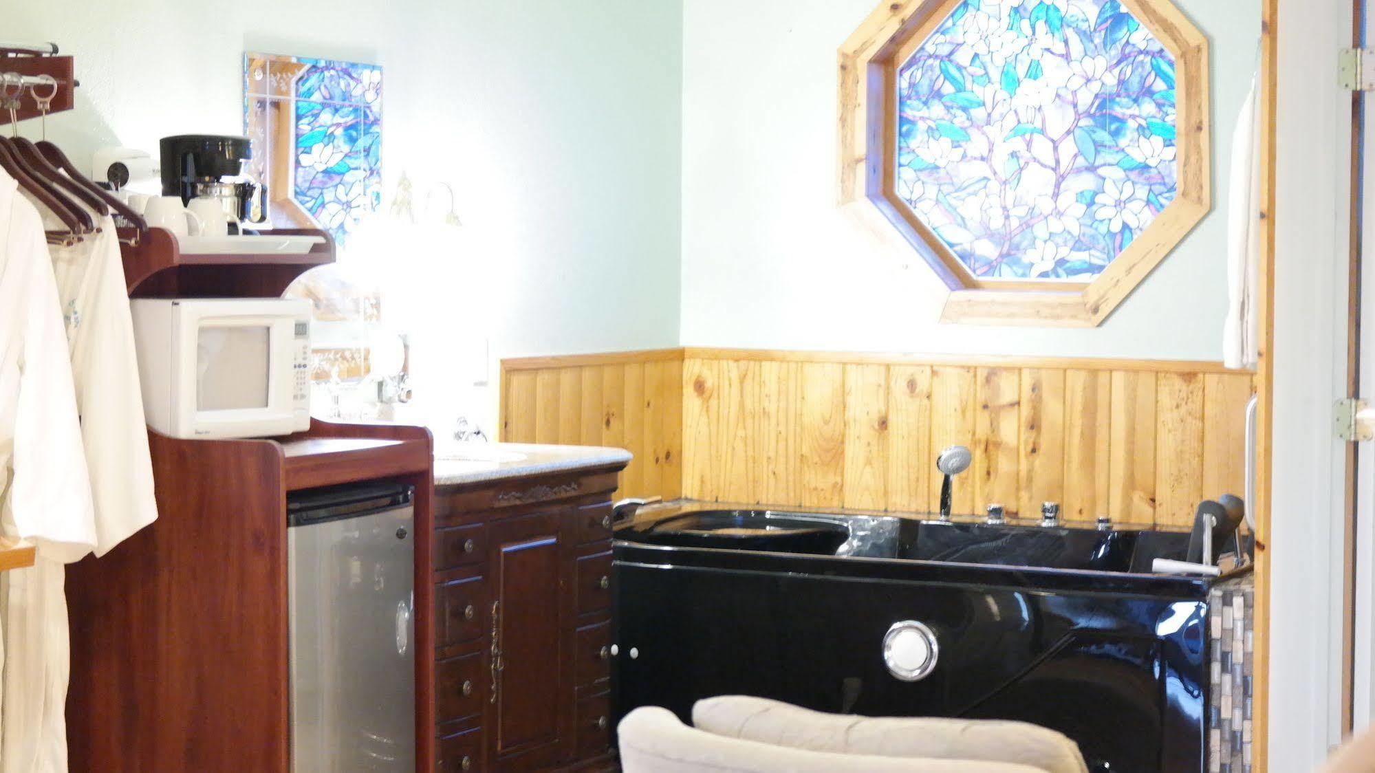 Coast Inn And Spa Fort Bragg Zewnętrze zdjęcie